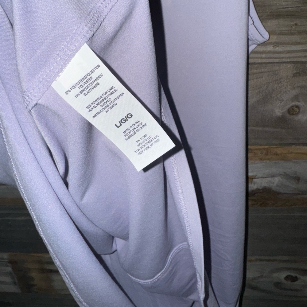 Gaiam relax tank- NWT- large size - Picture 3 of 7